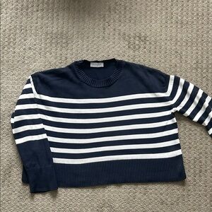 Everlane sweater, excellent condition!